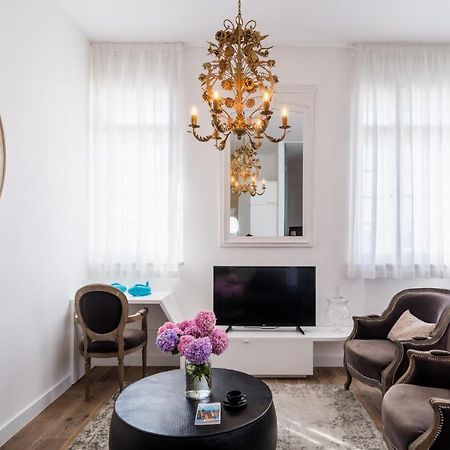 AH Design Apartments Deluxe Opatija Buitenkant foto